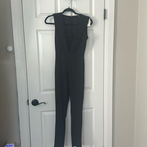 Black jumpsuit. Size small. Missguided brand. Never worn.